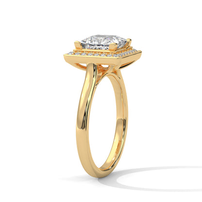 Luxurious Princess-Cut Diamond Halo Engagement Ring